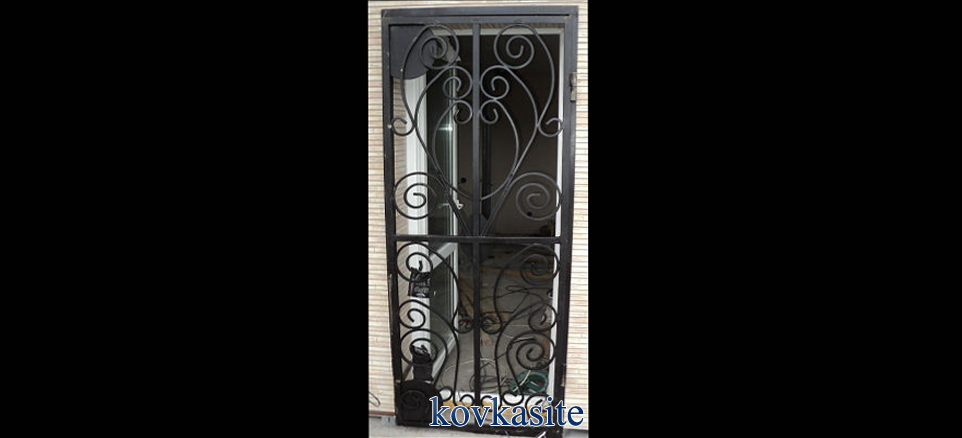 кованые металлические двери в москве 13